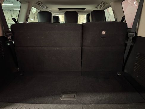Used 2023 Nissan Armada SL RWD image 25
