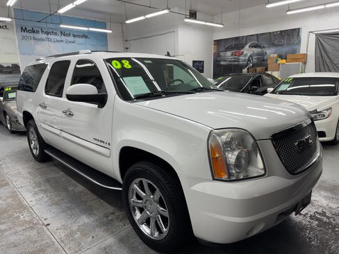 Used 2008 GMC Yukon XL Denali image 11