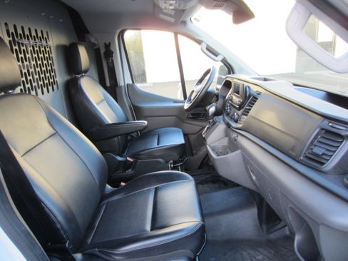 Used 2021 Ford Transit 150 Low Roof RWD image 12