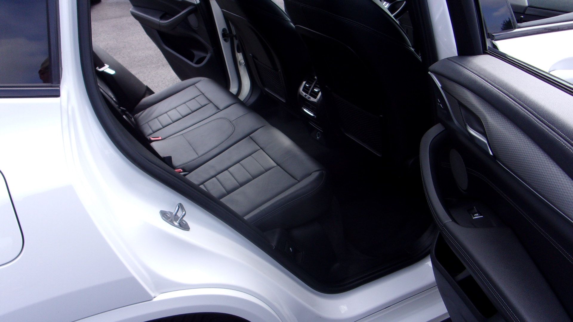 Used 2019 BMW X3 M40i AWD/4WD image 25
