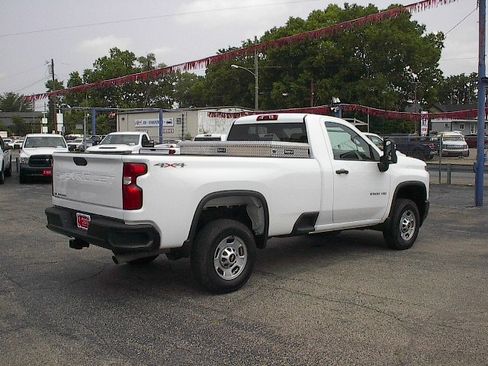 Used 2022 Chevrolet Silverado 2500 W/T AWD/4WD image 4