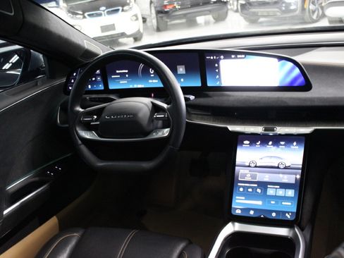 Used 2023 Lucid Air Grand Touring image 46
