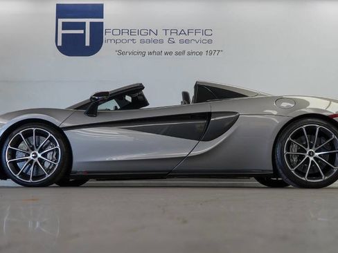 Used 2020 McLaren 570S image 47