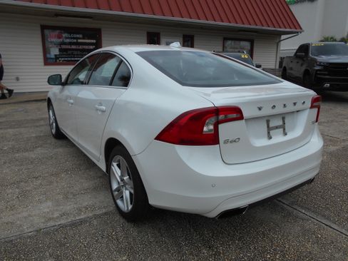 Used 2015 Volvo S60 T5 Platinum FWD image 6