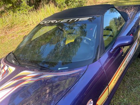 Used 1998 Chevrolet Corvette image 14