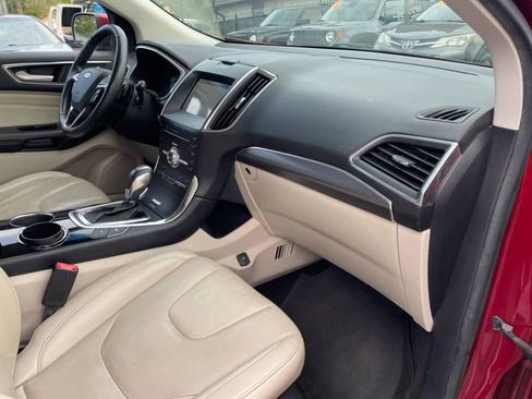 Used 2017 Ford Edge Titanium image 17