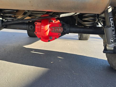 Used 2015 Jeep Wrangler Unlimited Sahara w/ Altitude image 36