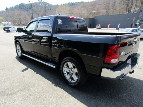Used 2015 RAM 1500 SLT image 6