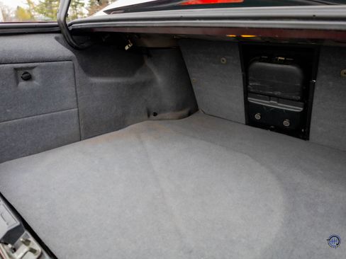 Used 1991 BMW M5 image 40