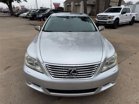 Used 2010 Lexus LS 460 image 8