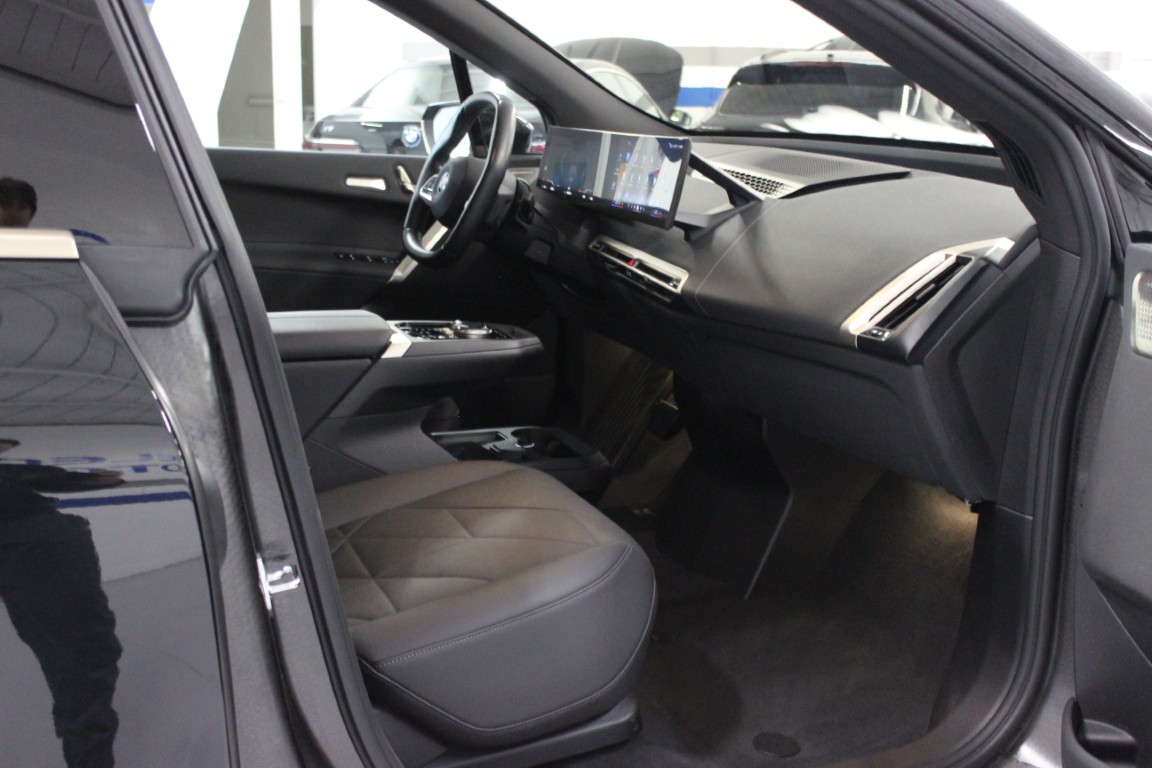 Used 2024 BMW iX M60 AWD/4WD image 40