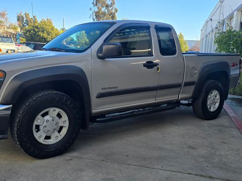 Used 2004 Chevrolet Colorado Z71 image 17