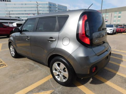Used 2019 Kia Soul image 4
