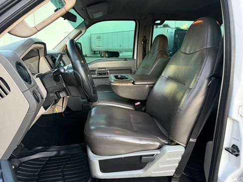 Used 2009 Ford F250 XL image 9