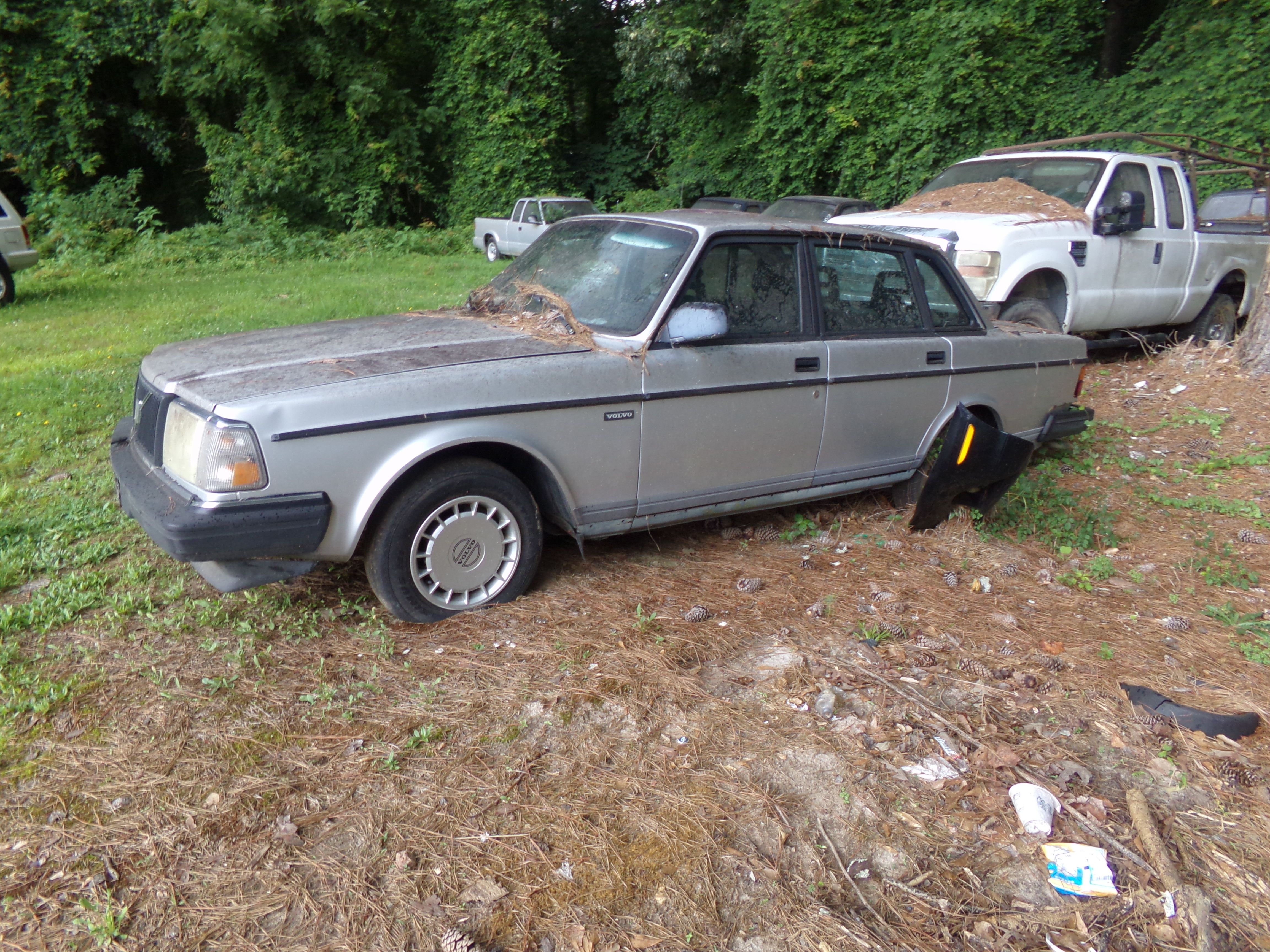 Used 1992 Volvo 240 GL Sedan RWD image 5