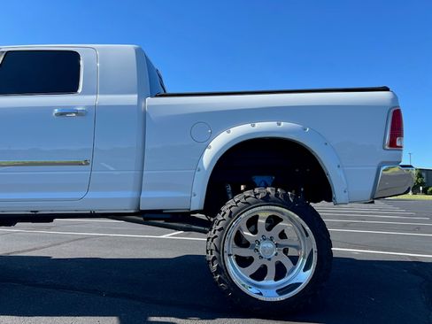 Used 2015 RAM 2500 4x4 Mega Cab Laramie image 6