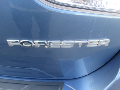 Used 2022 Subaru Forester image 12