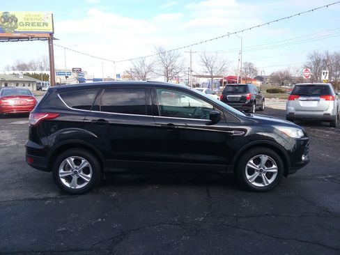 Used 2014 Ford Escape SE image 25