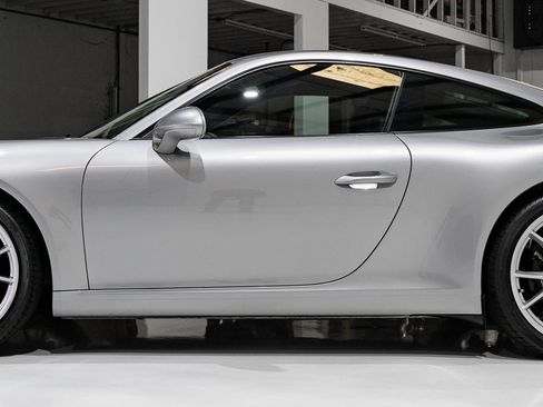 Used 2019 Porsche 911 Carrera S Coupe RWD image 9