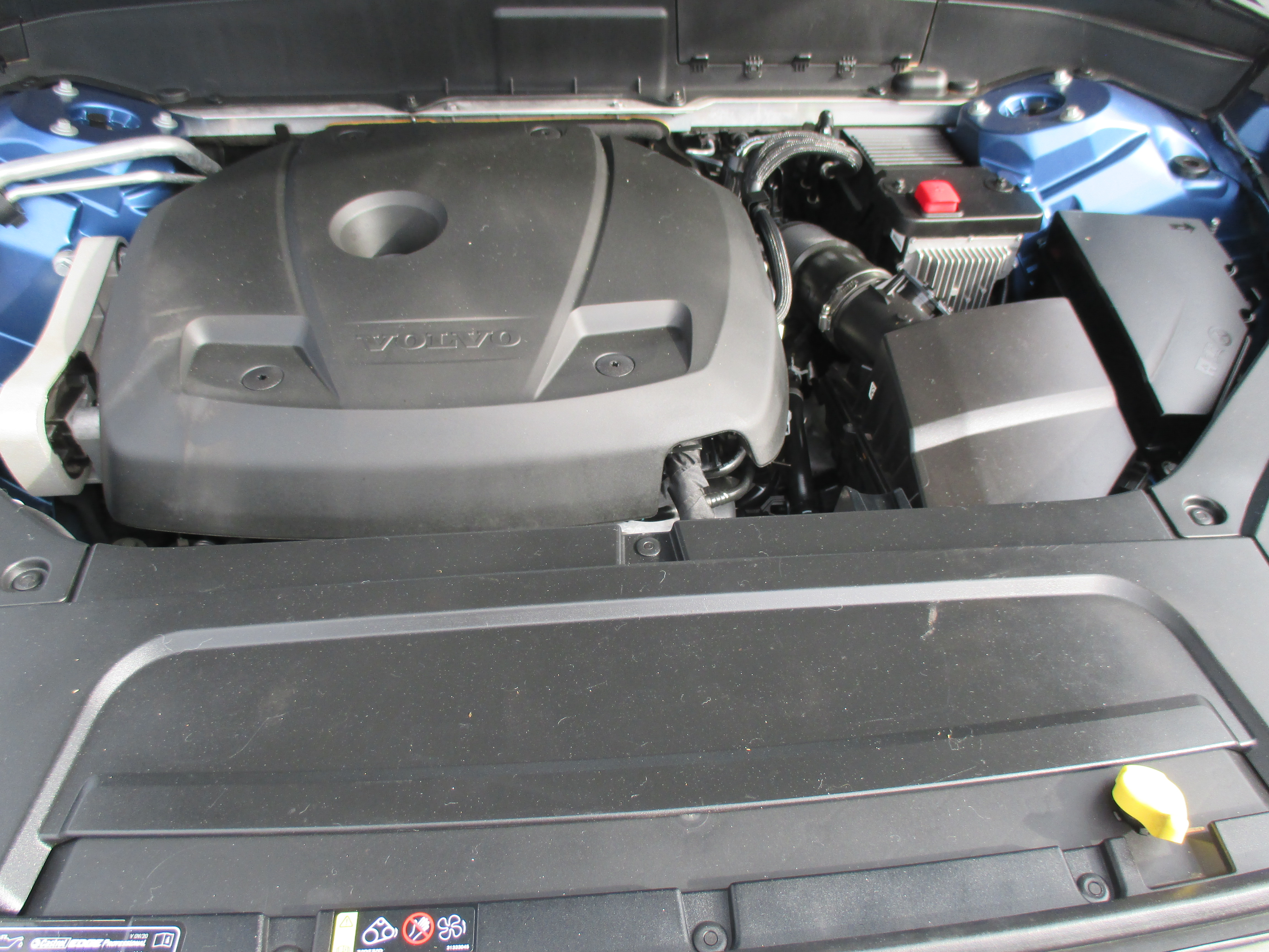 Used 2019 Volvo XC90 AWD T5 R-Design image 22