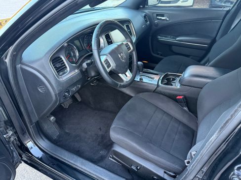 Used 2014 Dodge Charger R/T image 5