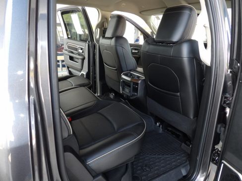 Used 2023 RAM 3500 Laramie image 26