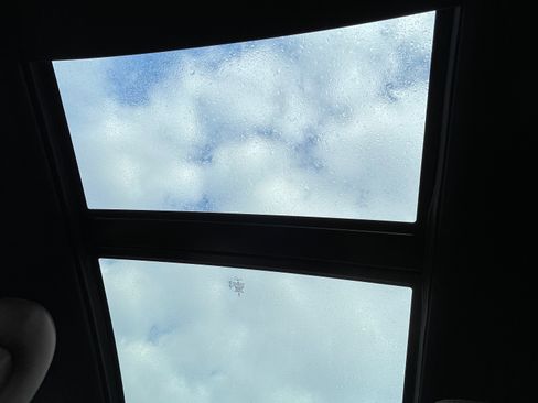 Used 2019 Lincoln Nautilus Reserve image 19