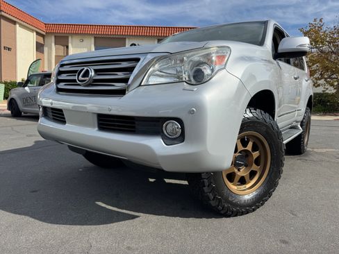Used 2012 Lexus GX 460 Premium image 7