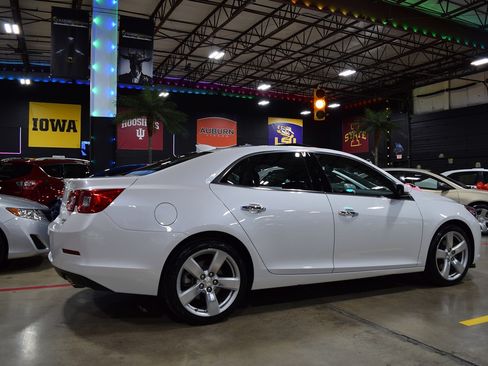 Used 2015 Chevrolet Malibu LTZ image 14