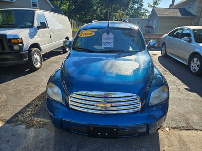 Used 2009 Chevrolet HHR LT