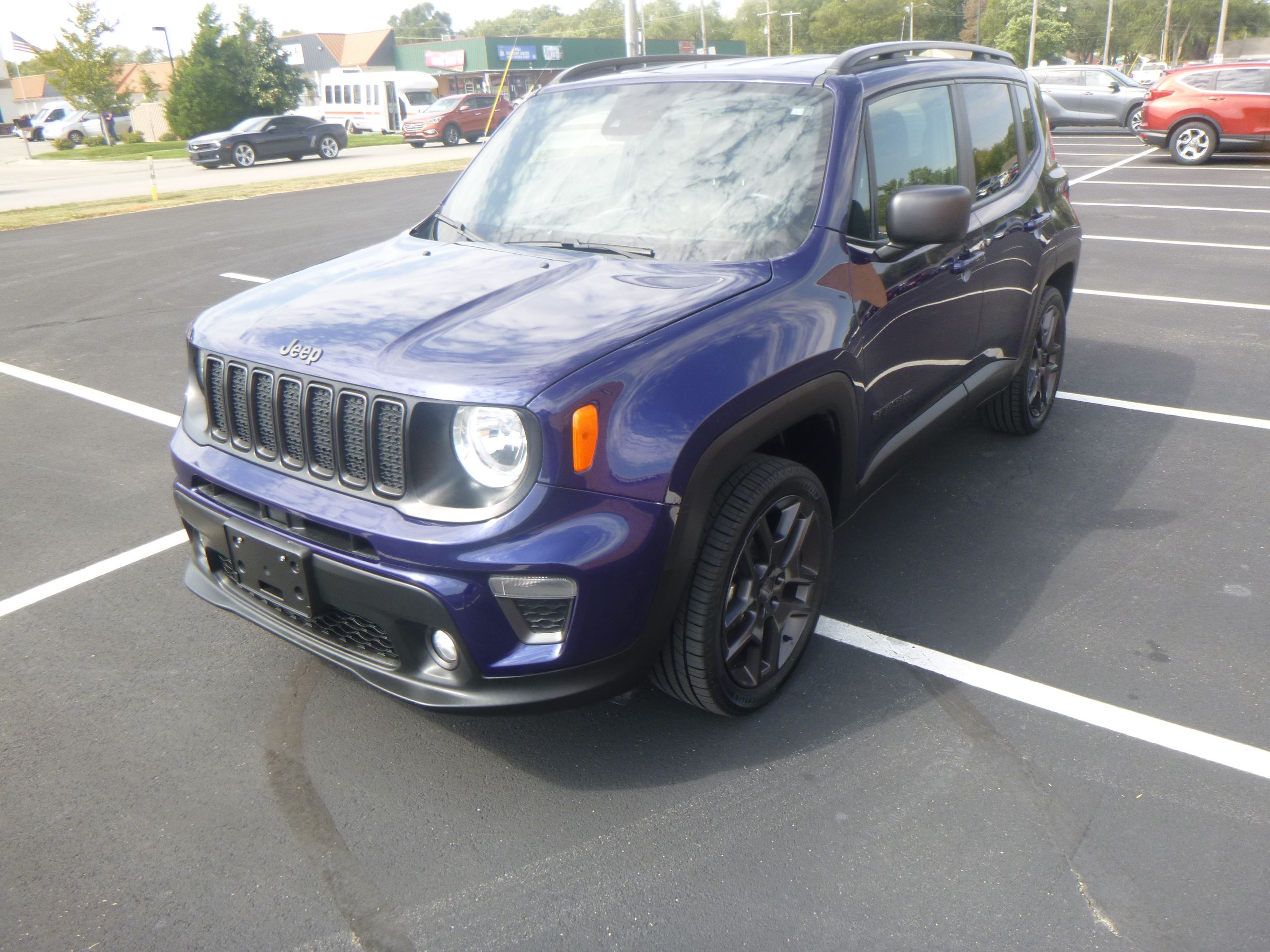 Used 2021 Jeep Renegade 75th Anniversary AWD/4WD image 3
