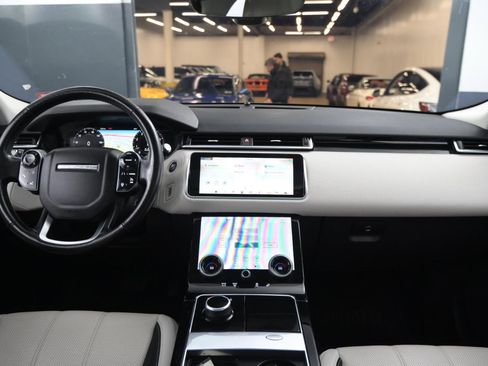 Used 2019 Land Rover Range Rover Velar S image 23