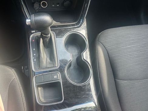 Used 2014 Kia Sorento FWD LX image 16