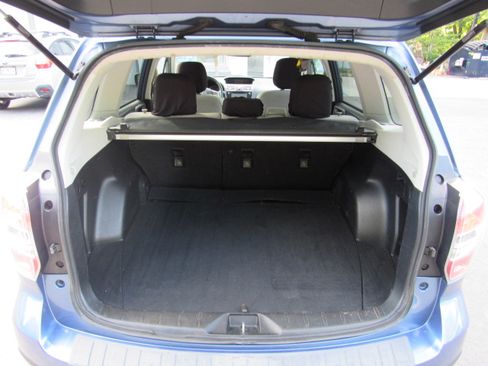Used 2016 Subaru Forester 2.5i Premium AWD/4WD image 17