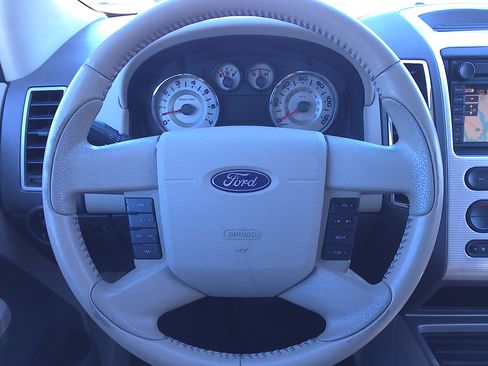 Used 2007 Ford Edge SEL image 24