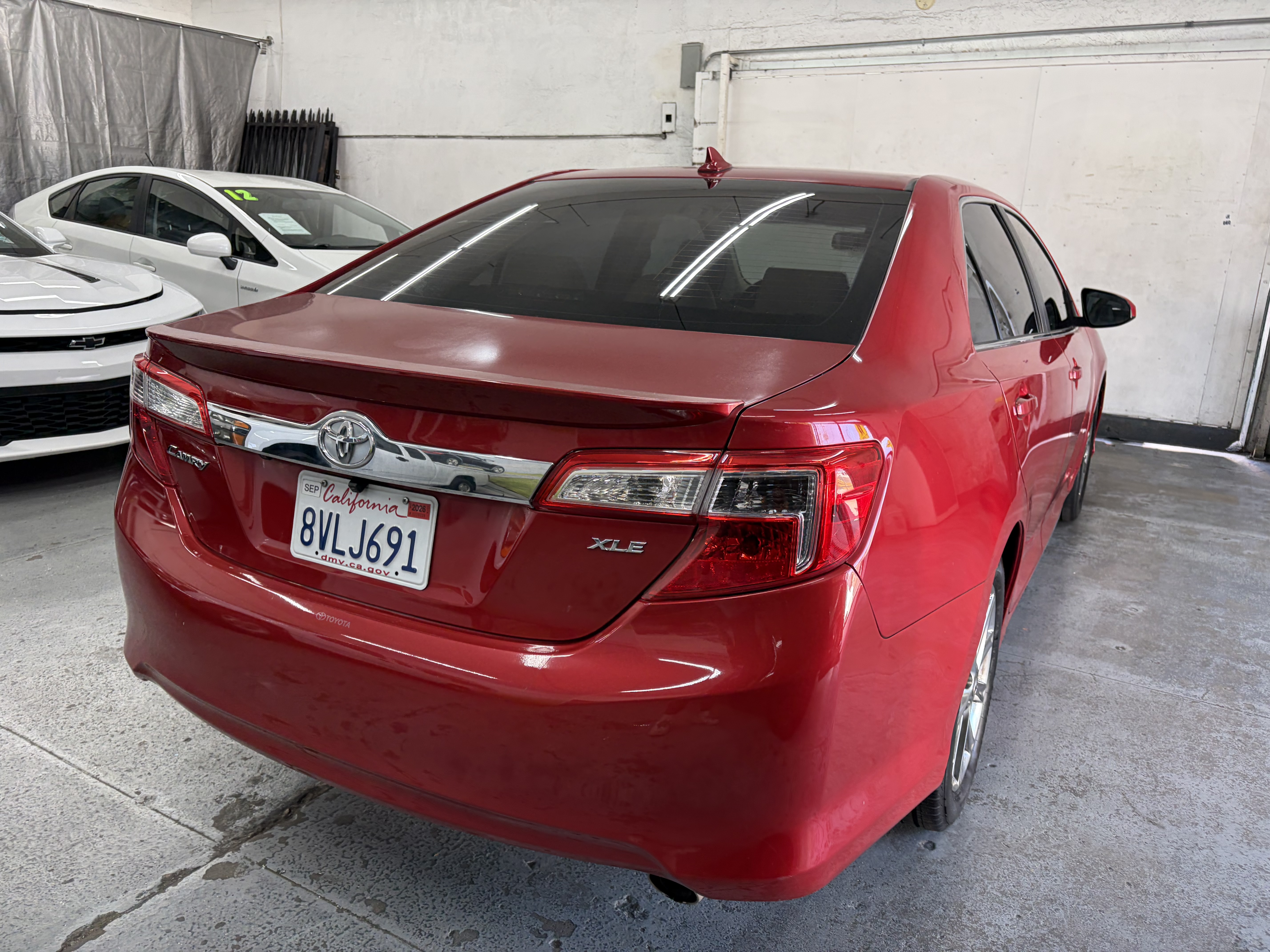 Used 2014 Toyota Camry XLE FWD image 6