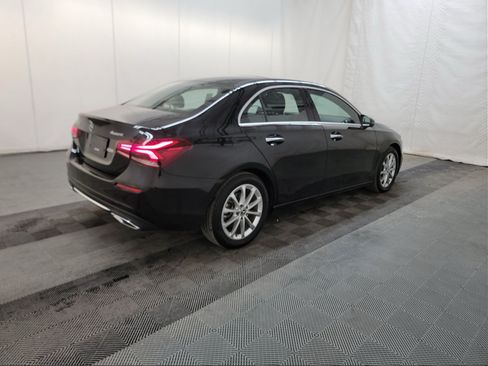 Used 2021 Mercedes-Benz A 220 image 4