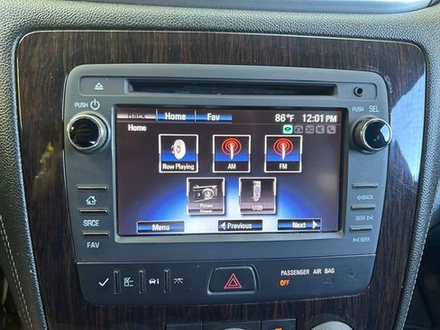 Used 2015 Chevrolet Traverse AWD LT w/ 1LT image 13