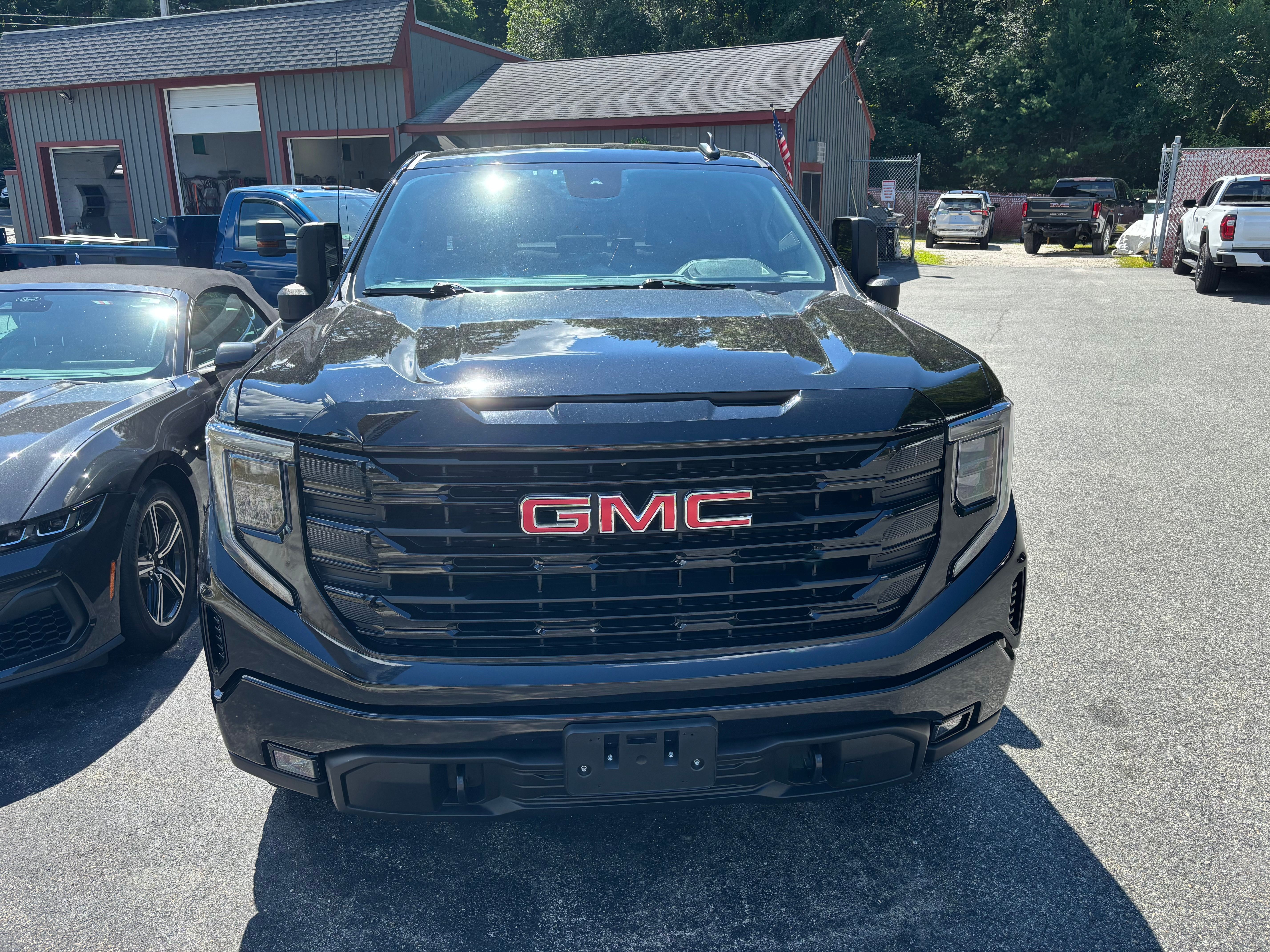Used 2023 GMC Sierra 1500 4x4 Double Cab Elevation image 1