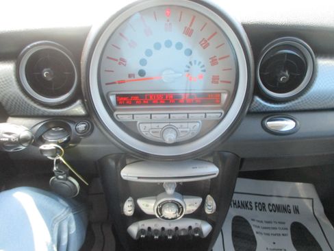 Used 2009 MINI Cooper S image 5