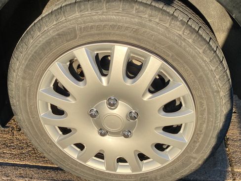 Used 2011 Volkswagen Jetta 2.5 SE image 9