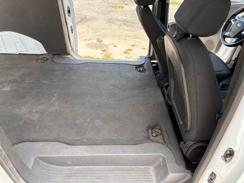 Used 2019 Ford Transit Connect XL Long Wheel Base FWD image 1