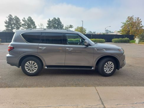 Used 2023 Nissan Armada SV image 7