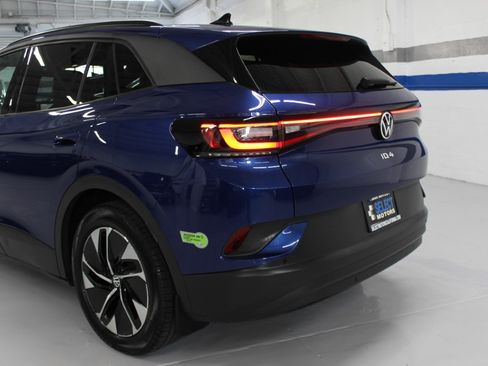 Used 2022 Volkswagen ID.4 Pro S image 11