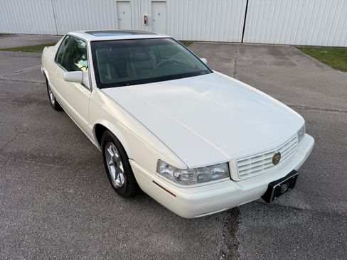 Used 2002 Cadillac Eldorado Collector's Edition FWD image 48