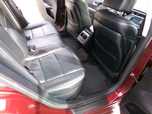 Used 2014 Toyota Avalon XLE image 10