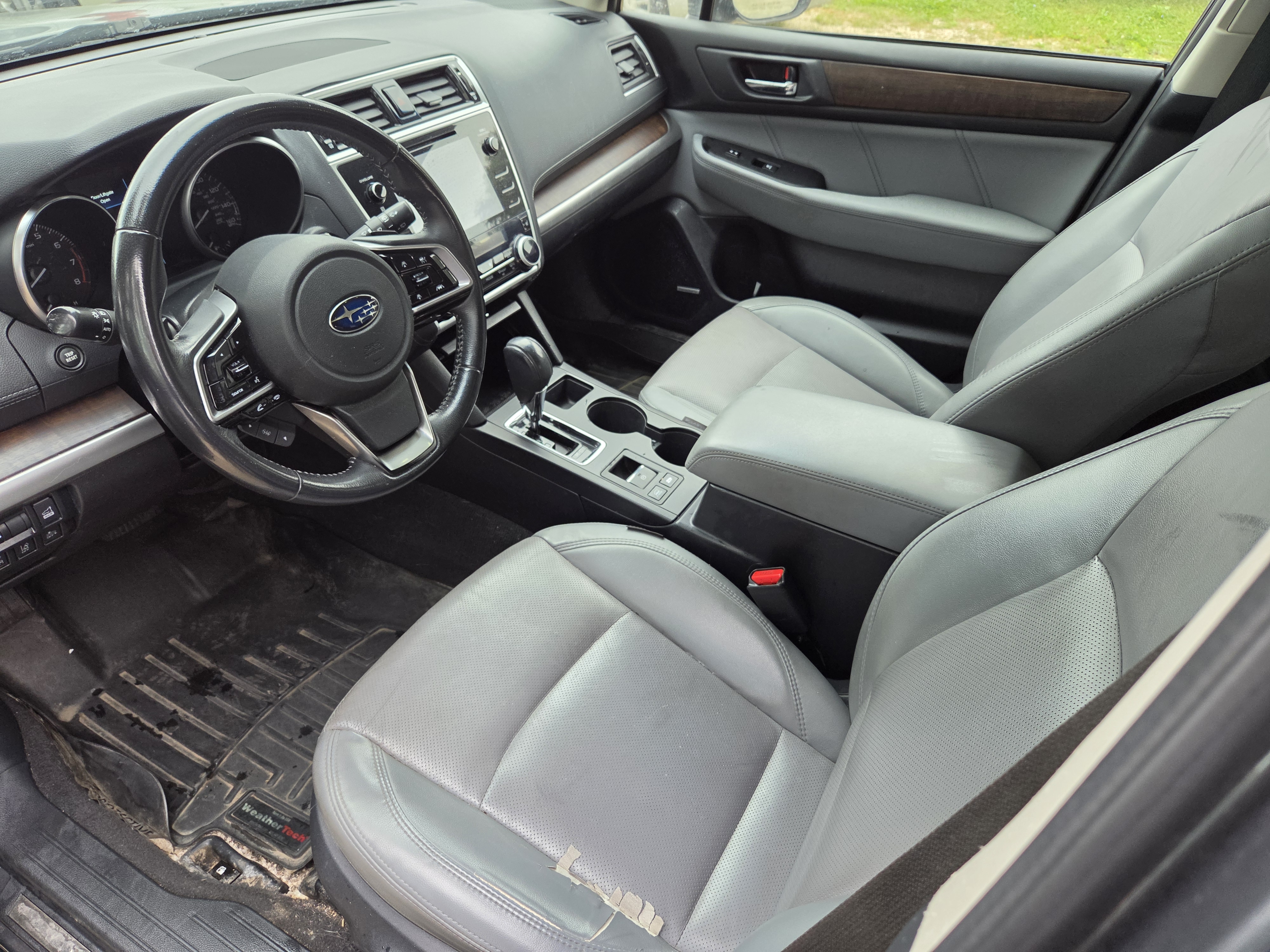 Used 2018 Subaru Outback 3.6R Limited AWD/4WD image 5