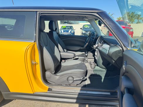 Used 2008 MINI Cooper image 12