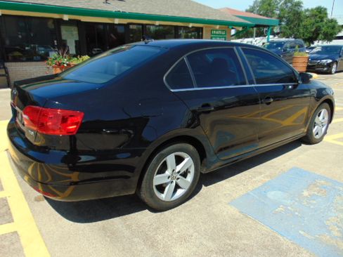Used 2014 Volkswagen Jetta TDI image 8