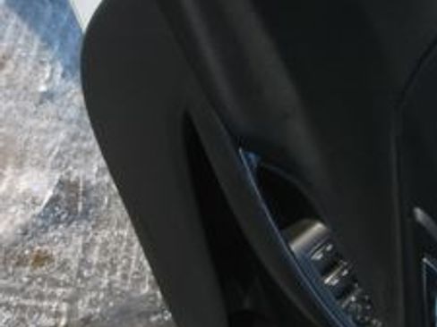 Used 2016 Chevrolet Malibu LT image 7